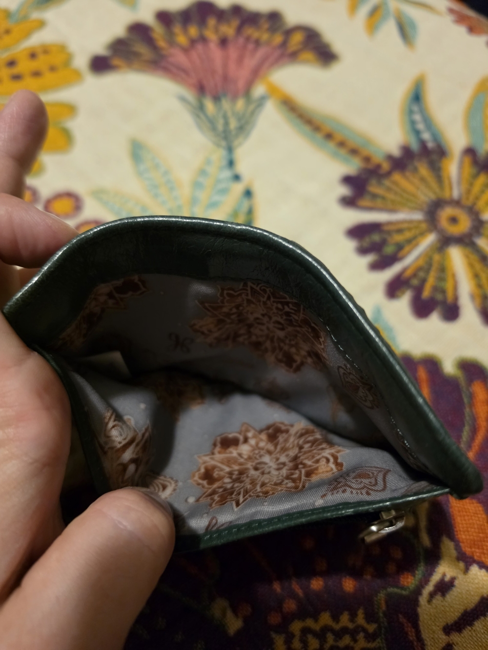 Hobo Euro Card Wallet - Picture 5 of 7